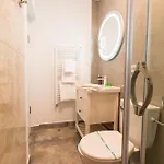 Arghezi Boutique Бухарест