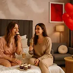 Апартаменти Arghezi Boutique *