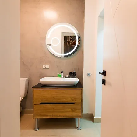 Arghezi Boutique