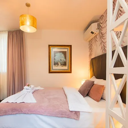 Arghezi Boutique Bucureşti