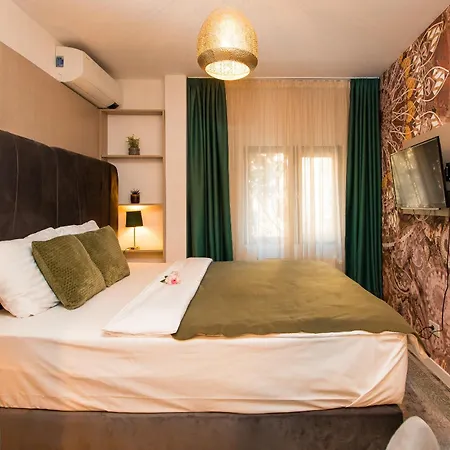 Arghezi Boutique בוקרשט