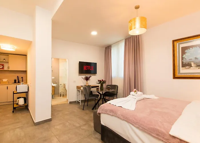 Arghezi Boutique Apartmán