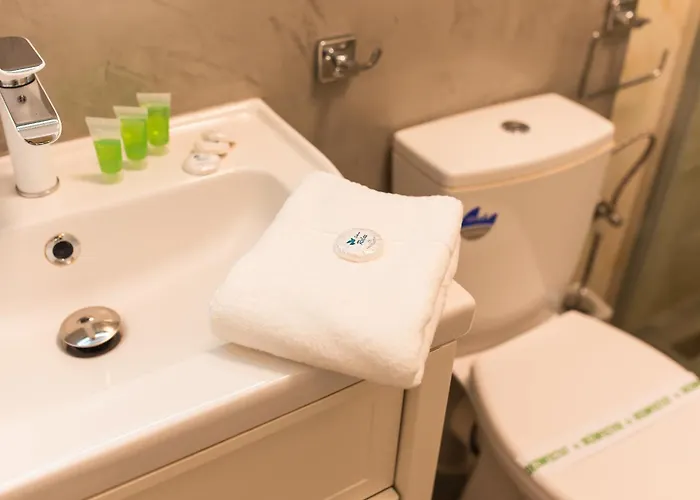 Arghezi Boutique Apartmán *