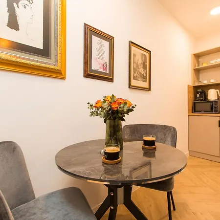 Apartment Arghezi Boutique