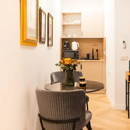 Arghezi Boutique * Бухарест