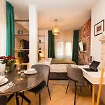 Arghezi Central Boutique *