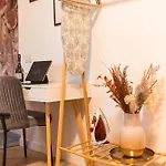 Arghezi Central Boutique Apartment