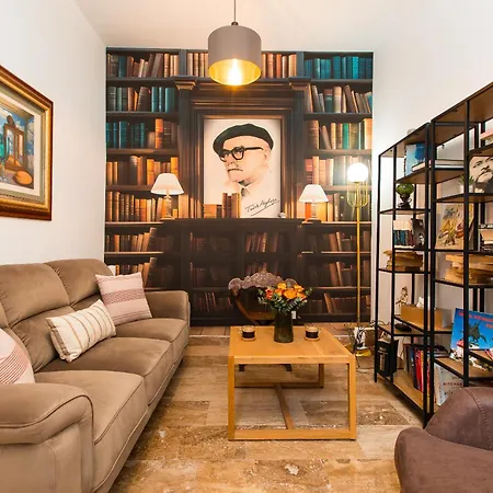 Arghezi Central Boutique *