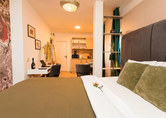 Arghezi Boutique * 부쿠레슈티